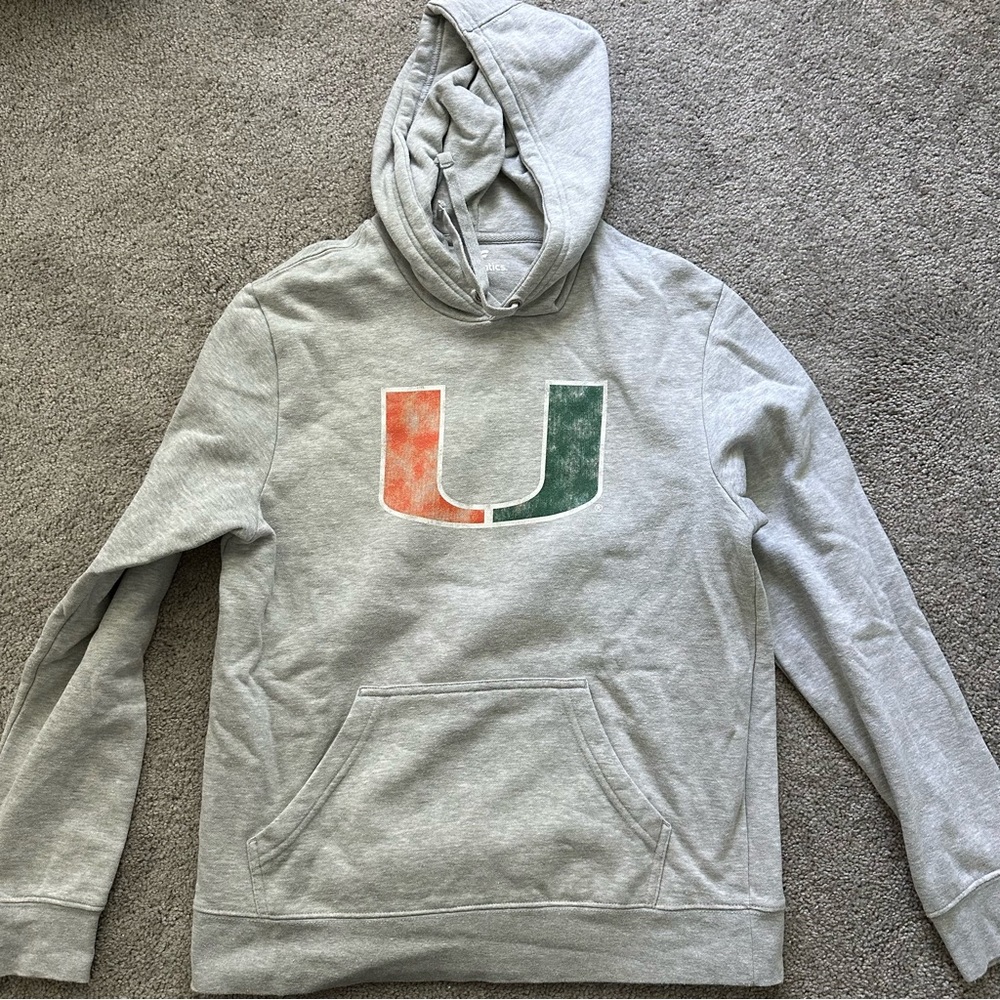 UM Hoodie